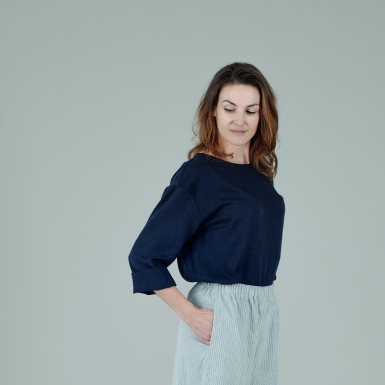 Tencel Damenshirt Dunkelblau, langärmelig, Urheber: Mini & Eve