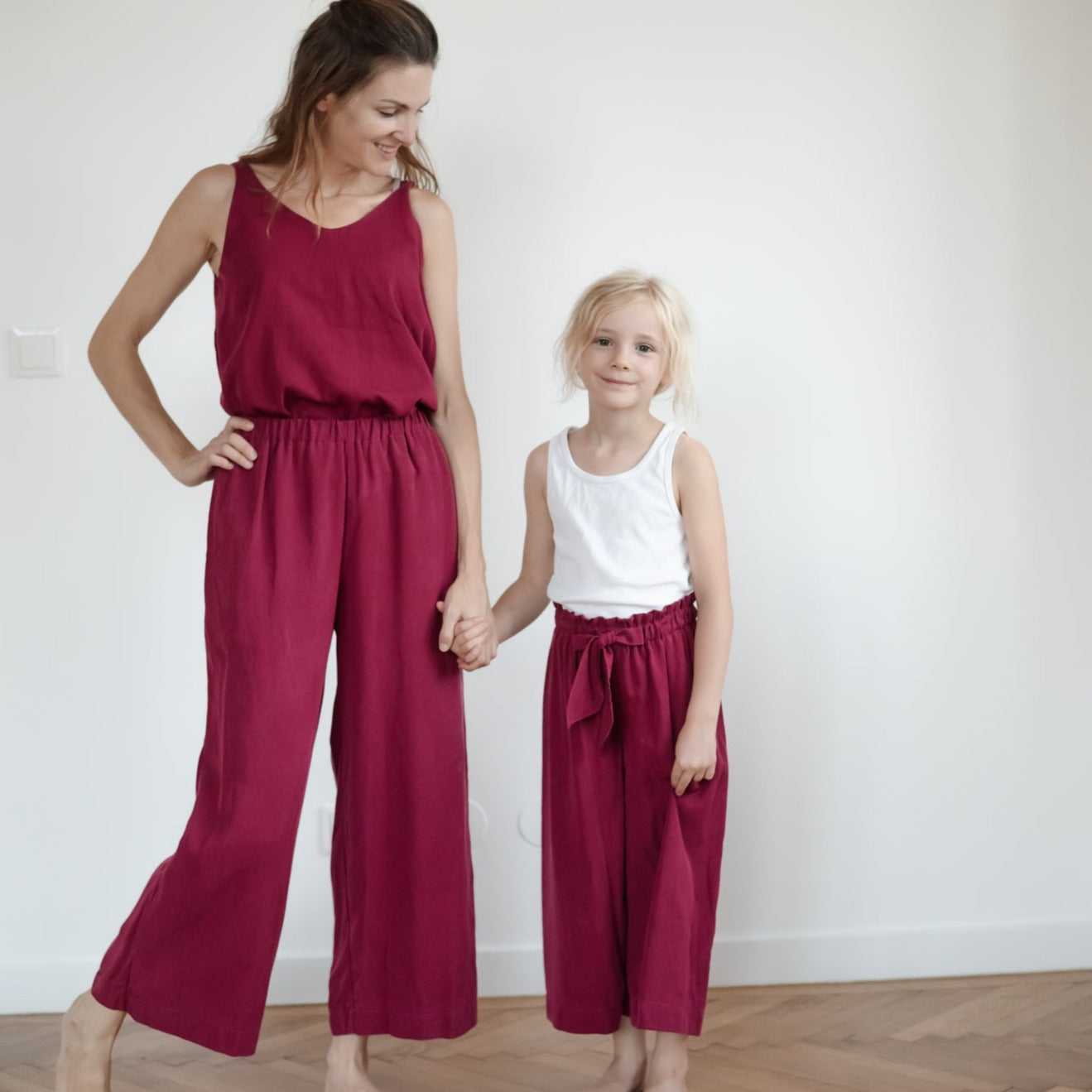 Tencel Damenhose lang in Berry Pink; Urheber: Mini & Eve