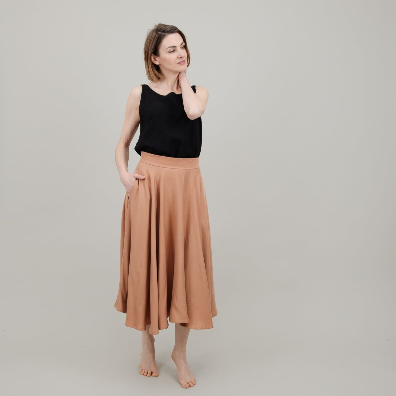 Midi Tellerrock aus Tencel in Nougat Braun Beige für Damen; Drehrock für Damen;  Urheber: Mini & Eve