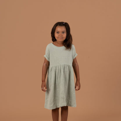 MIA Kinderkleid Musselin Mint Vorderansicht, Urheber: Mini & Eve