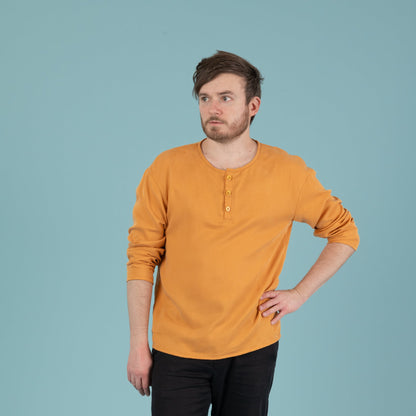 Herrenshirt Tencel in der Farbe Mango mit Knopfleiste, Gelb, Urheber: Mini & Eve